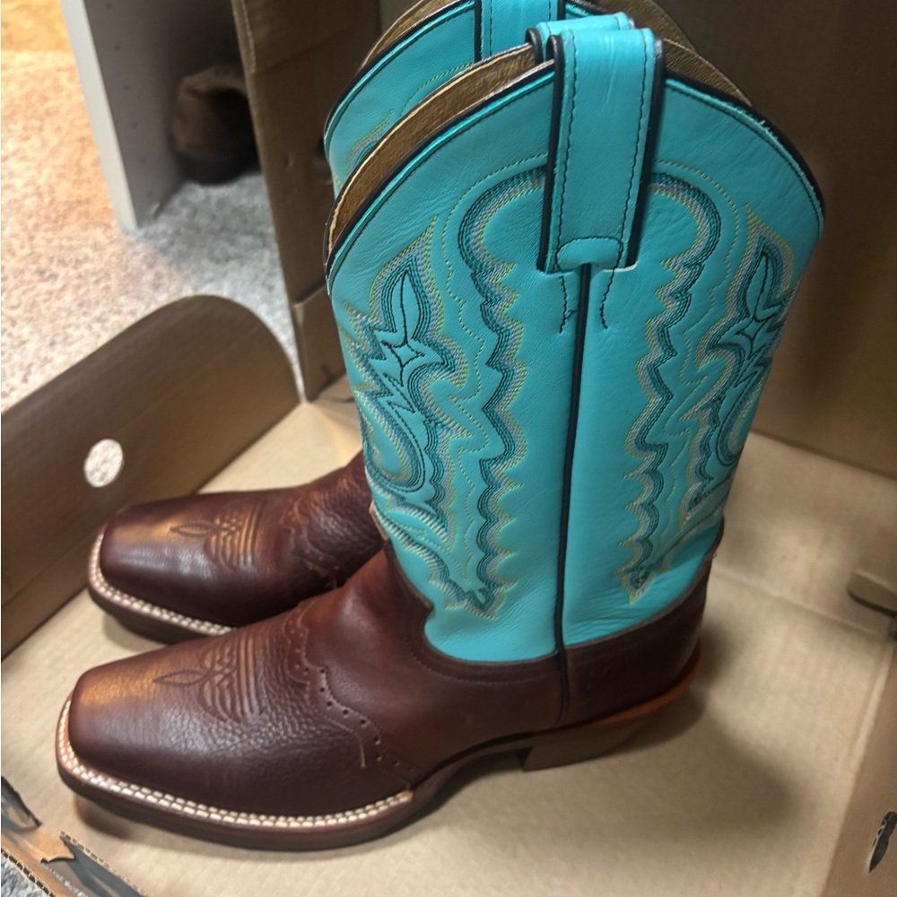 Justin Turquoise and Brown Cowboy Boots